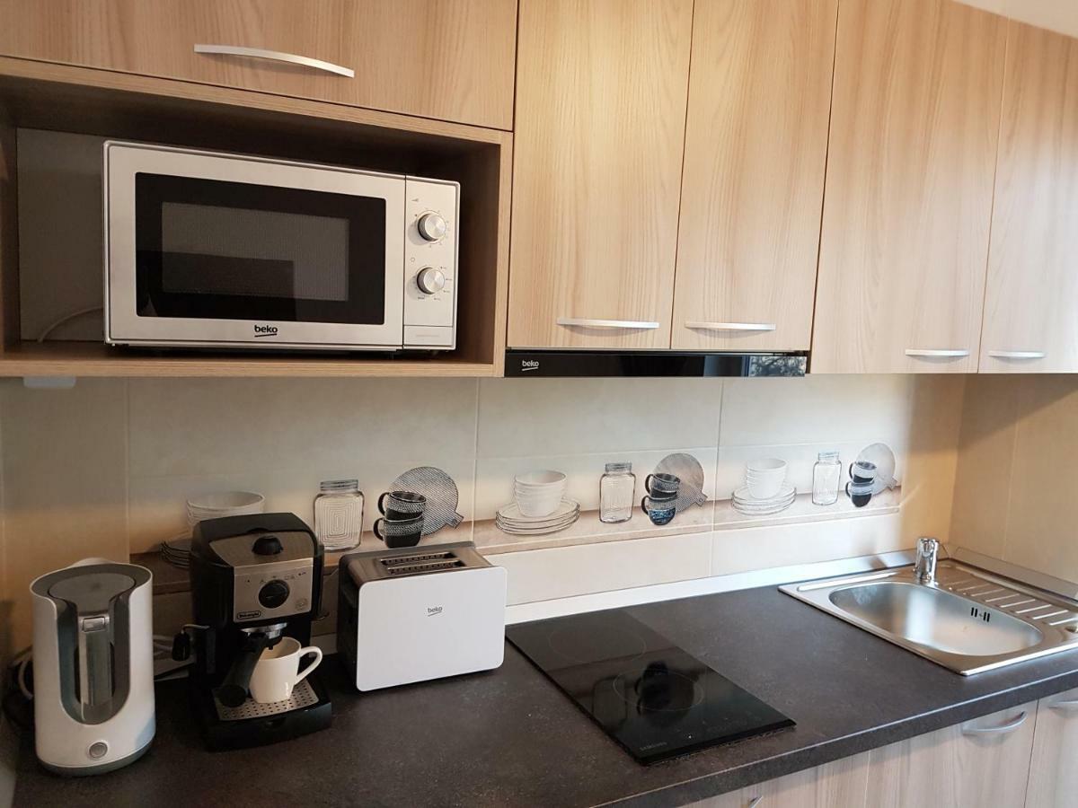 Tania Apartament Oradea Ngoại thất bức ảnh